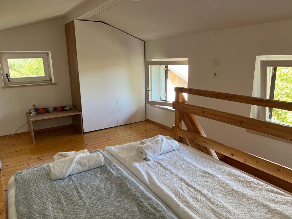 Cosy Cottage With Views Near Kobarid Exterior photo